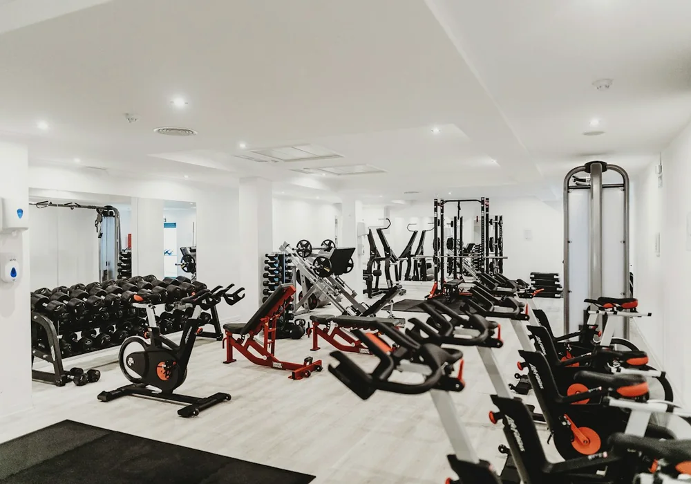 Heavy squat cage and power rack